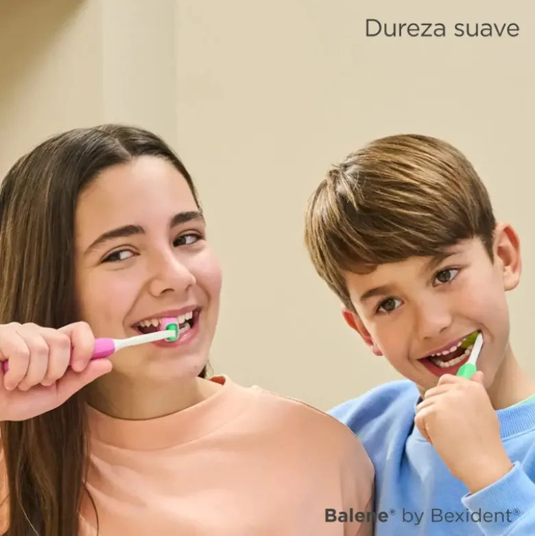 Balene by Bexident Junior Escova Infantil Verde +6 Anos Design Ergonómico e Cerdas Suaves