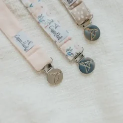 Copper Pearl Clipes para Chupeta Padrão Autumn | Set de 3 Clipes para Prender na Chupeta