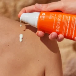 Leti AT4 Defense Photoprotect Corporal SPF50 200ml | Protetor Solar Pele Atópica