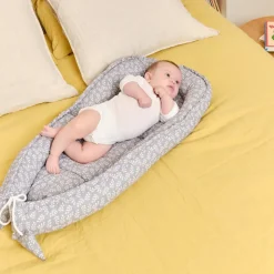 Molis&Co Ninho Bebé Blue Garden | Ninho Portátil para Recém-Nascido