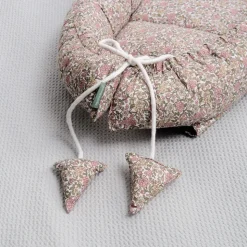 Molis&Co Ninho Bebé Peony | Ninho Portátil Ajustável para Recém-Nascido