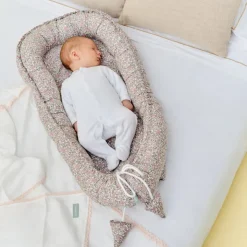 Molis&Co Ninho Bebé Peony | Ninho Portátil Ajustável para Recém-Nascido