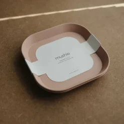 Mushie Pack Pratos Quadrados Blush - 2 Unidades | Sem BPA Micro-ondas
