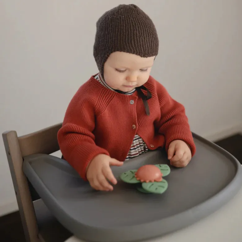 Mushie Spinner Dino com Ventosa +10 Meses | Brinquedo Sensorial de Silicone
