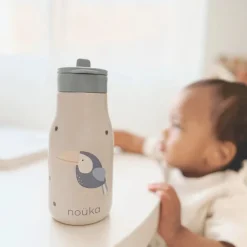 Noüka Garrafa Térmica Infantil Lucie Kiko The Toucan 300ml | Com palhinha mantém bebidas frias até 24h