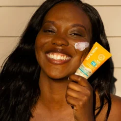 Topicrem Sun Protect Pack Leite Solar SPF50+ 200ml + Oferta 50ml Gel After Sun